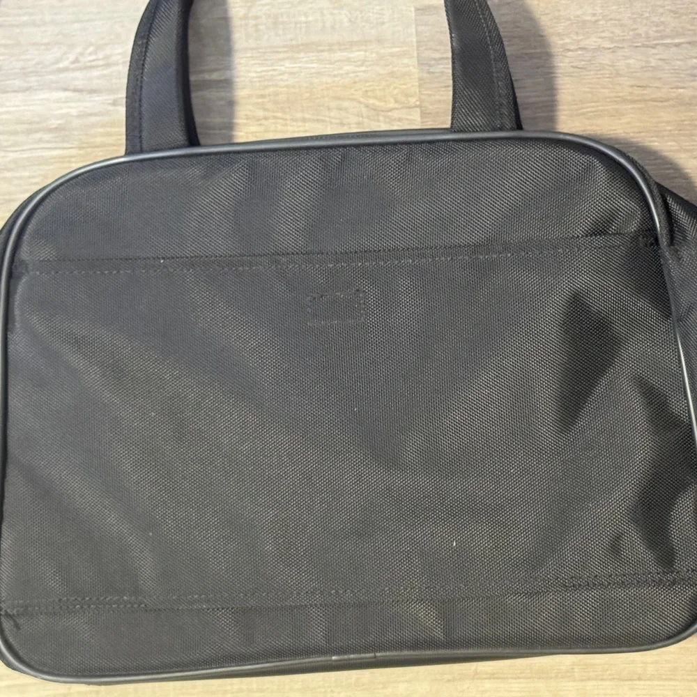 Samsonite Black Laptop Briefcase with Shoulder Strap NEW